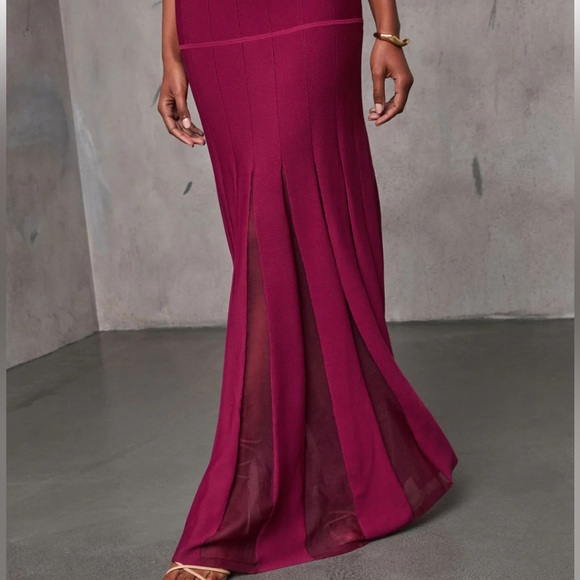 Drop Waist Pleated Maxi Dress - Picture 2 of 3